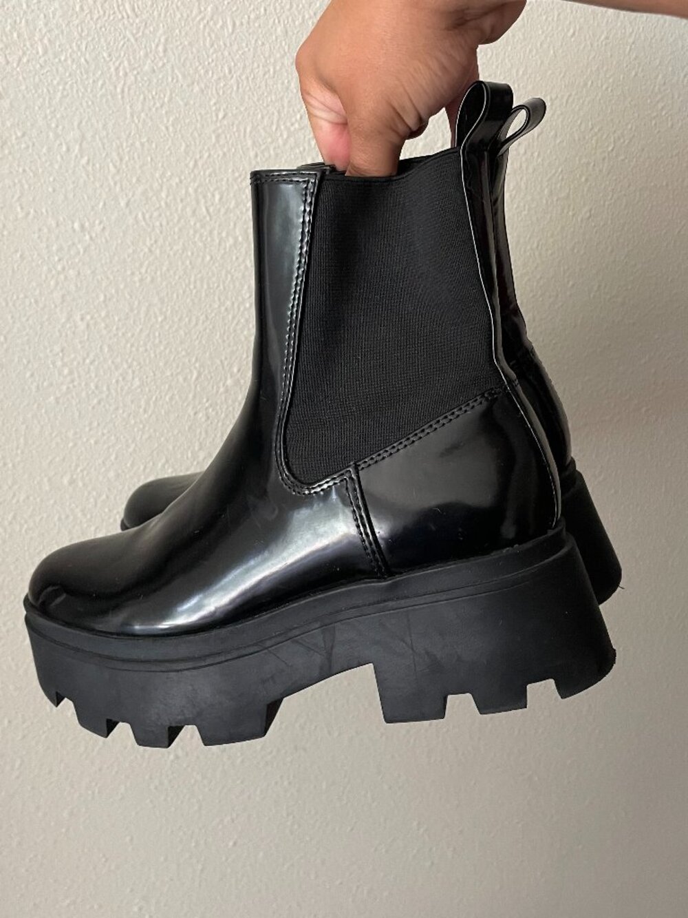 Open Edit Women’s Iris ediris Lug Sole Black Platform Chelsea Boots Size 7